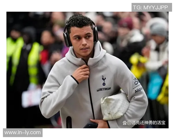 约翰逊谈选择水晶宫渴望争夺更多奖杯的原因分析